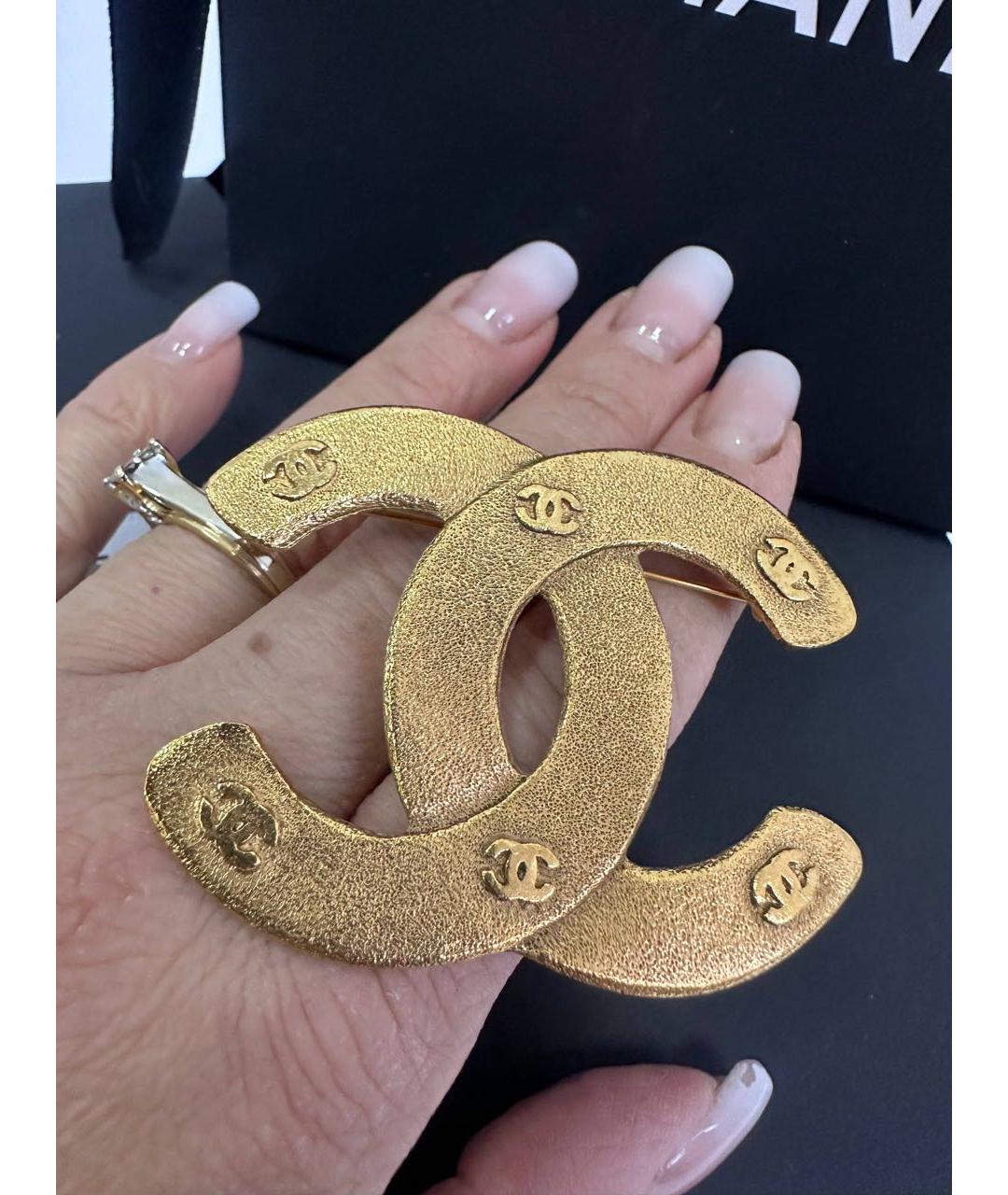 CHANEL Золотая металлическая булавка / брошь, фото 2