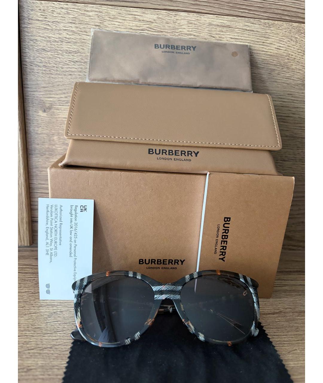 BURBERRY Мульти пластиковые солнцезащитные очки, фото 2