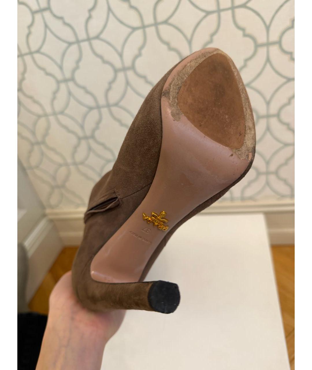 PRADA Коричневые замшевые сапоги, фото 4