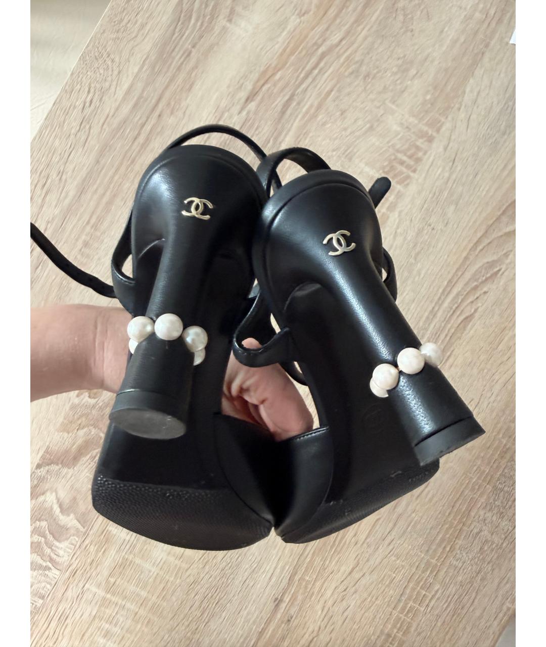 CHANEL Черные кожаные босоножки, фото 3