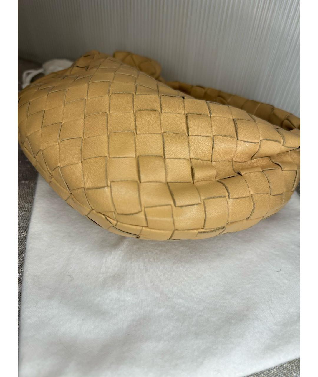 BOTTEGA VENETA Бежевая кожаная сумка с короткими ручками, фото 6