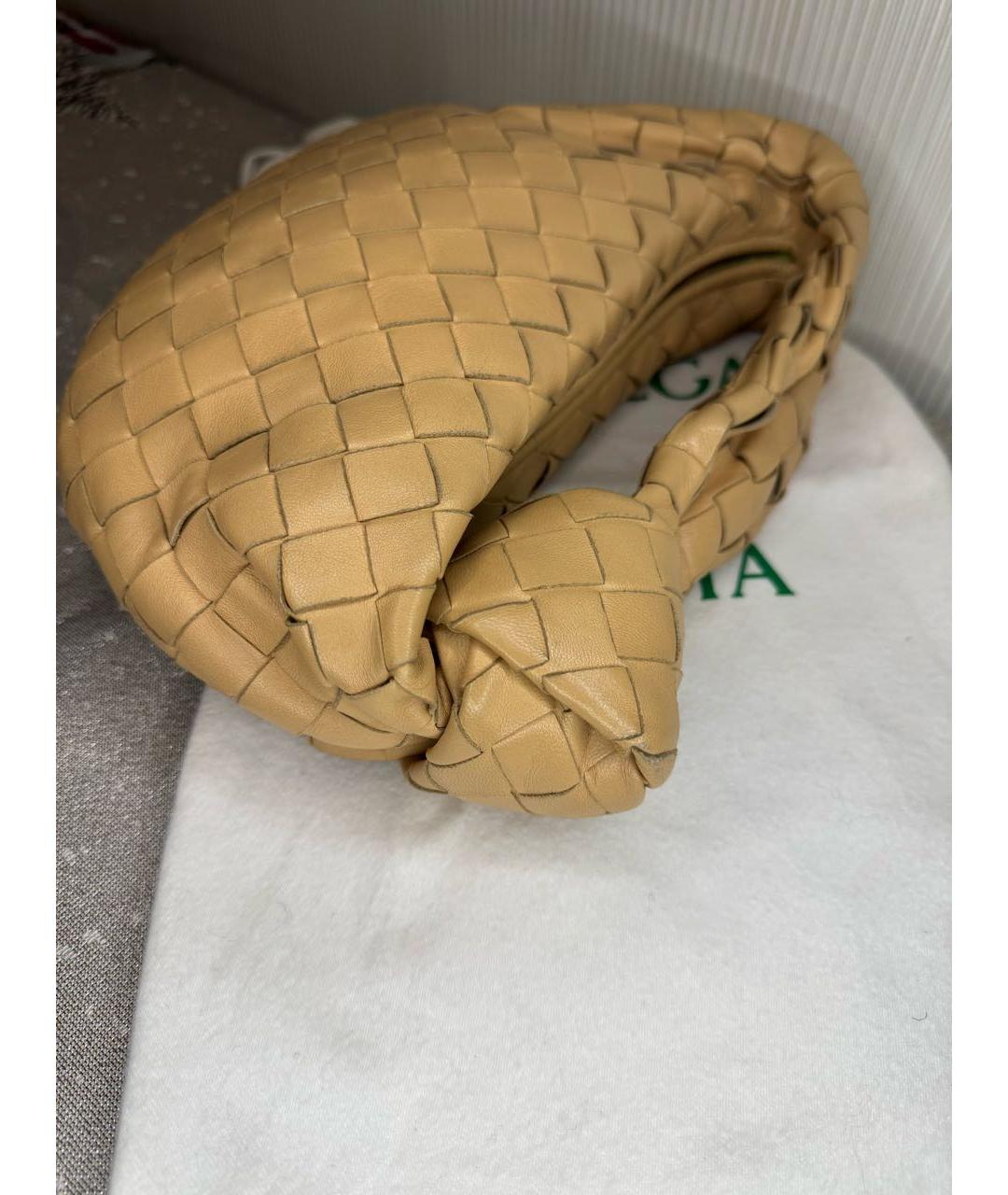 BOTTEGA VENETA Бежевая кожаная сумка с короткими ручками, фото 4