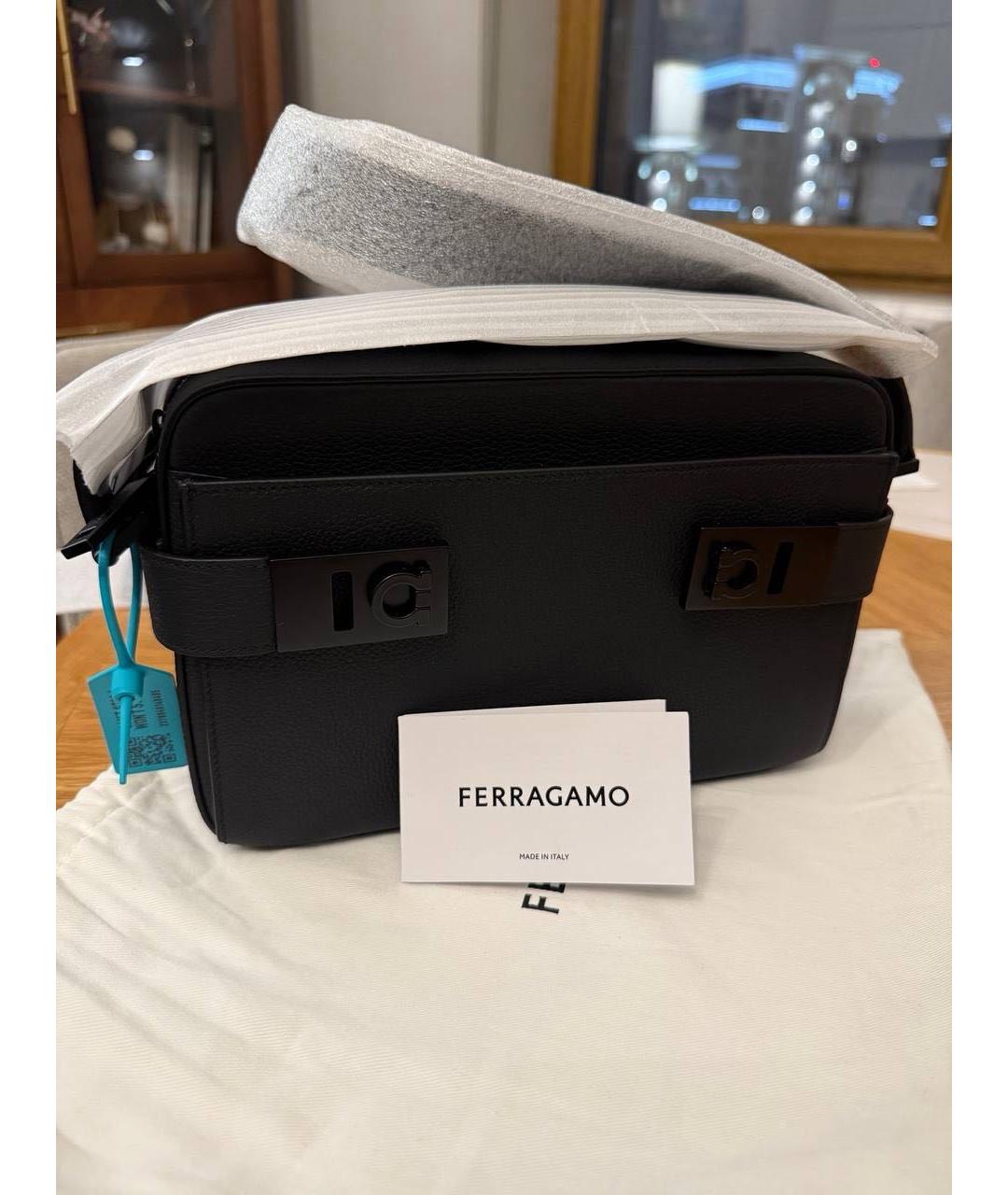 FERRAGAMO Черная кожаная сумка на плечо, фото 5