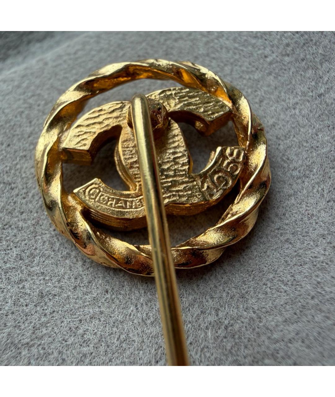 CHANEL Золотая металлическая булавка / брошь, фото 6