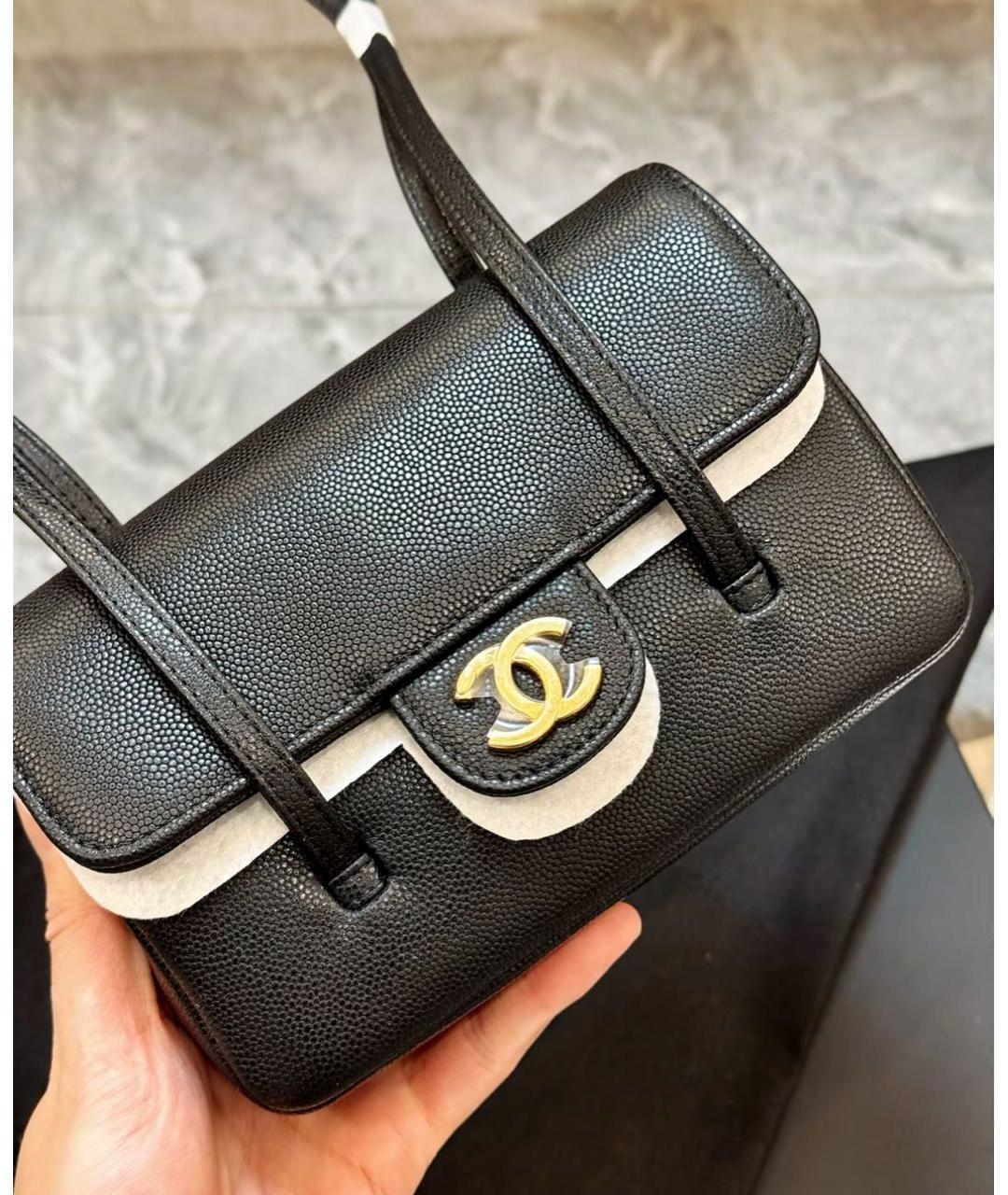 CHANEL Черная кожаная сумка с короткими ручками, фото 7