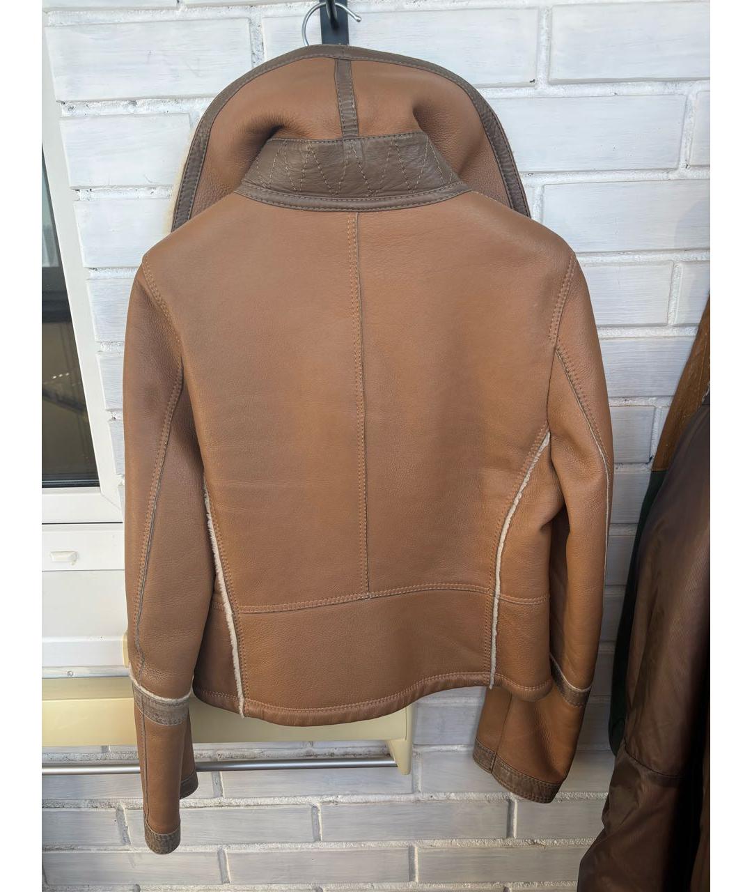 BURBERRY Оранжевая кожаная дубленка, фото 2