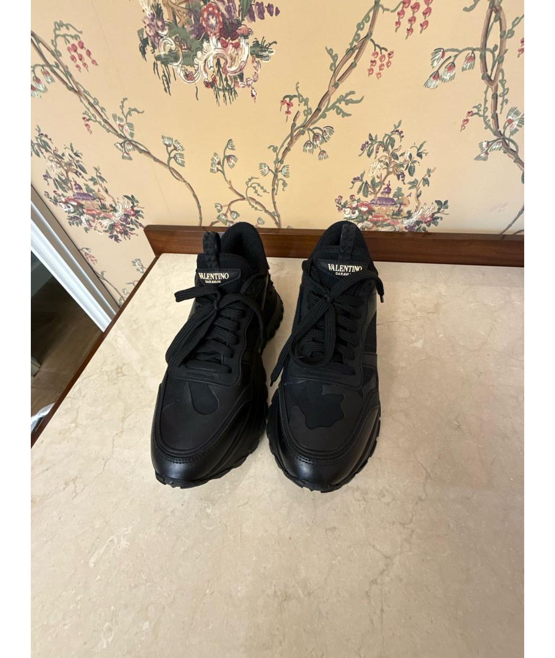 VALENTINO Черные кожаные кроссовки, фото 2