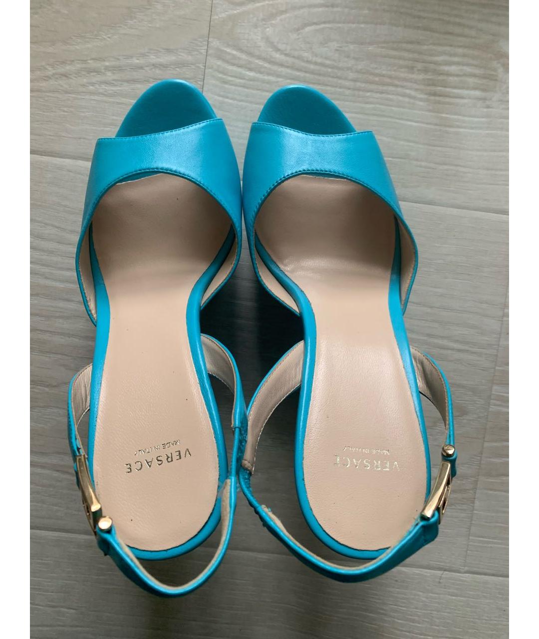 VERSACE Бирюзовые кожаные босоножки, фото 3