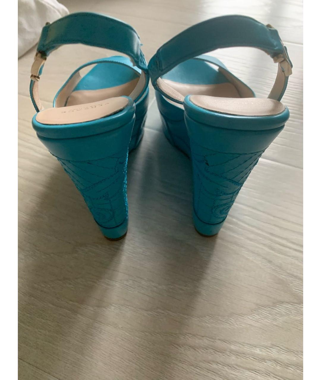 VERSACE Бирюзовые кожаные босоножки, фото 4