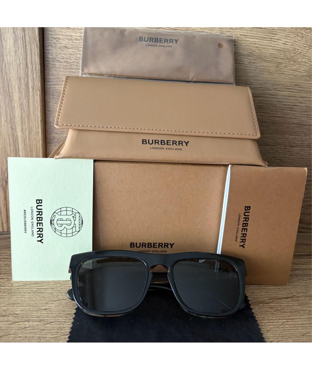 BURBERRY Черные пластиковые солнцезащитные очки, фото 4