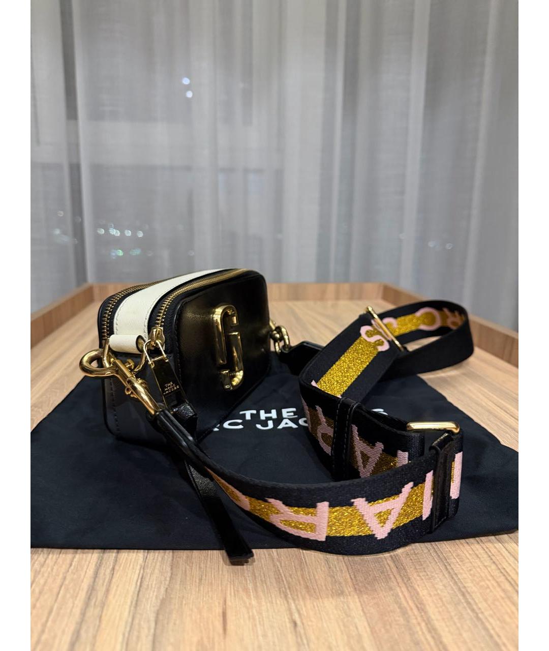 MARC JACOBS Черная кожаная сумка через плечо, фото 2