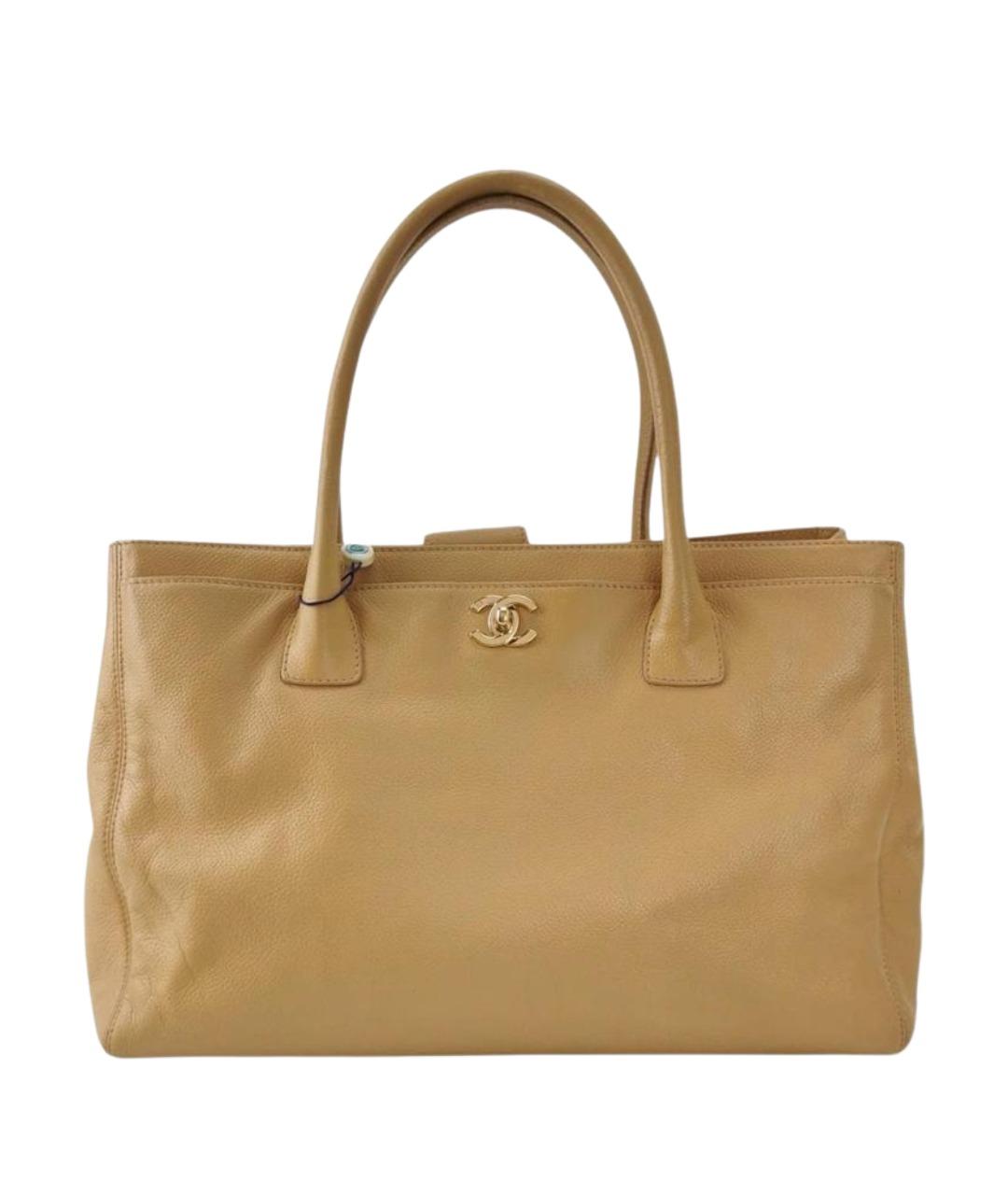 CHANEL Бежевая кожаная сумка тоут, фото 1