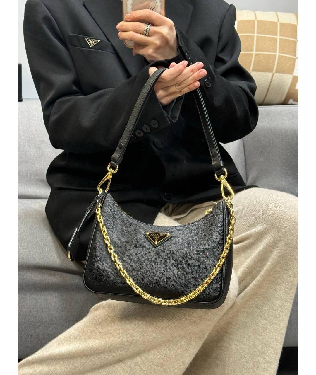 PRADA Черная кожаная сумка с короткими ручками, фото 3