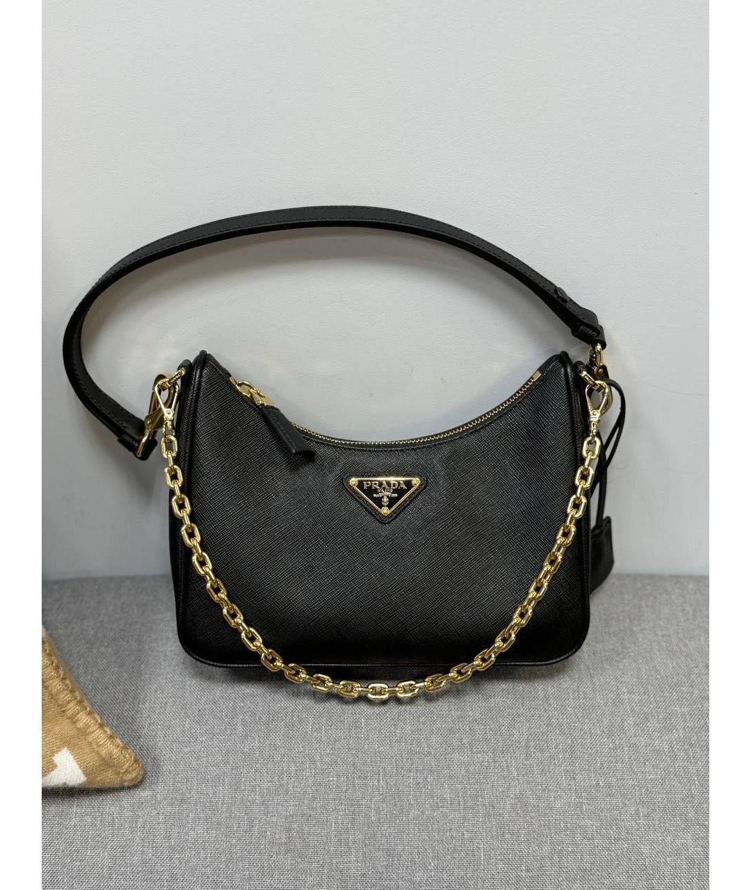 PRADA Черная кожаная сумка с короткими ручками, фото 6
