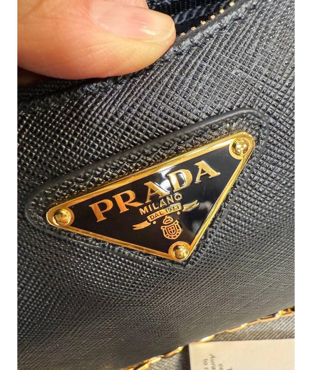 PRADA Черная кожаная сумка с короткими ручками, фото 4