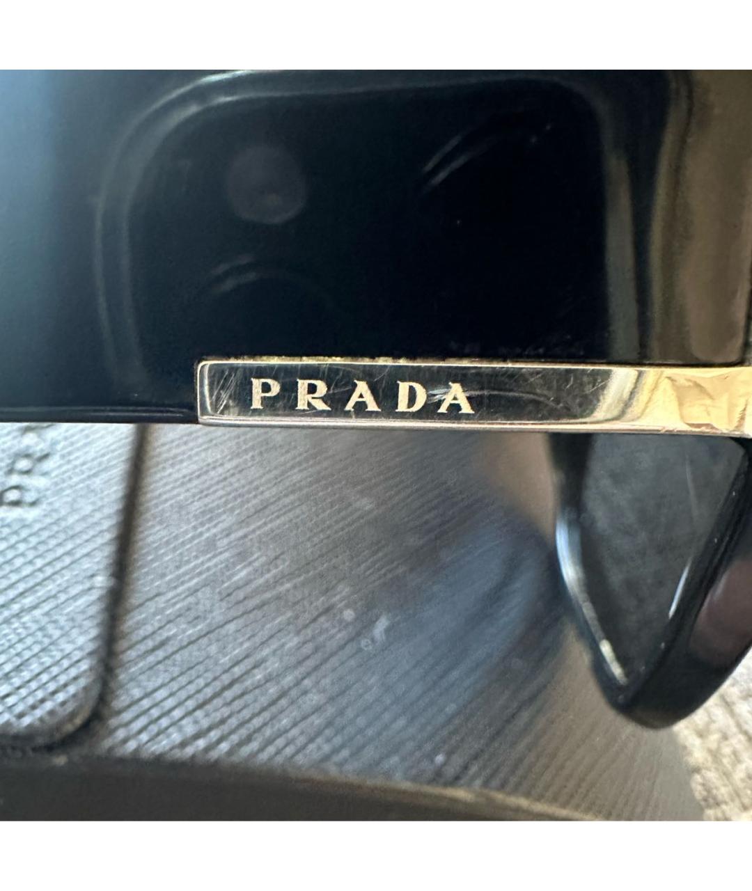 PRADA Черные пластиковые солнцезащитные очки, фото 4