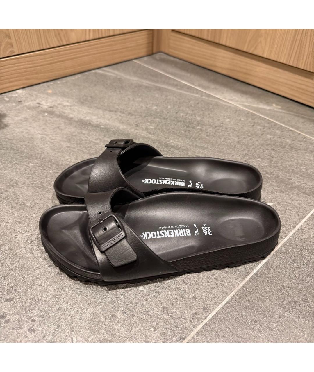 BIRKENSTOCK Черные резиновые шлепанцы, фото 5