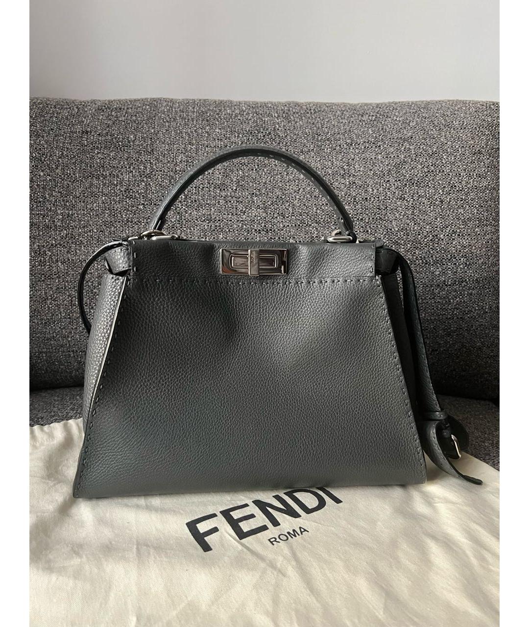 FENDI Серая кожаная сумка с короткими ручками, фото 2