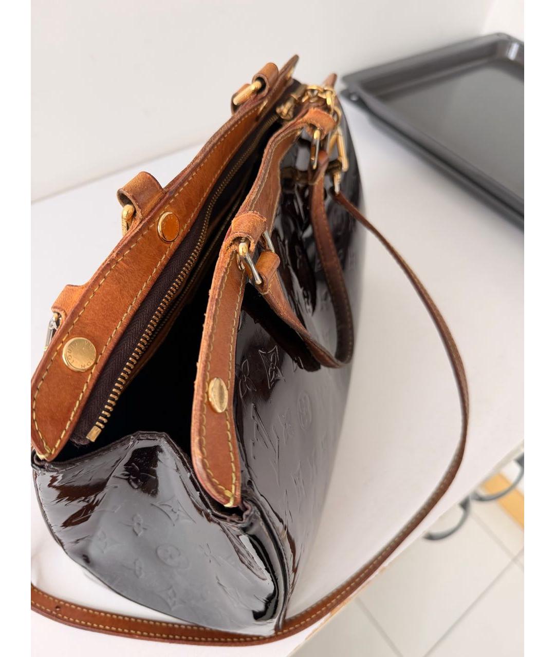 LOUIS VUITTON Бордовая сумка с короткими ручками из лакированной кожи, фото 4