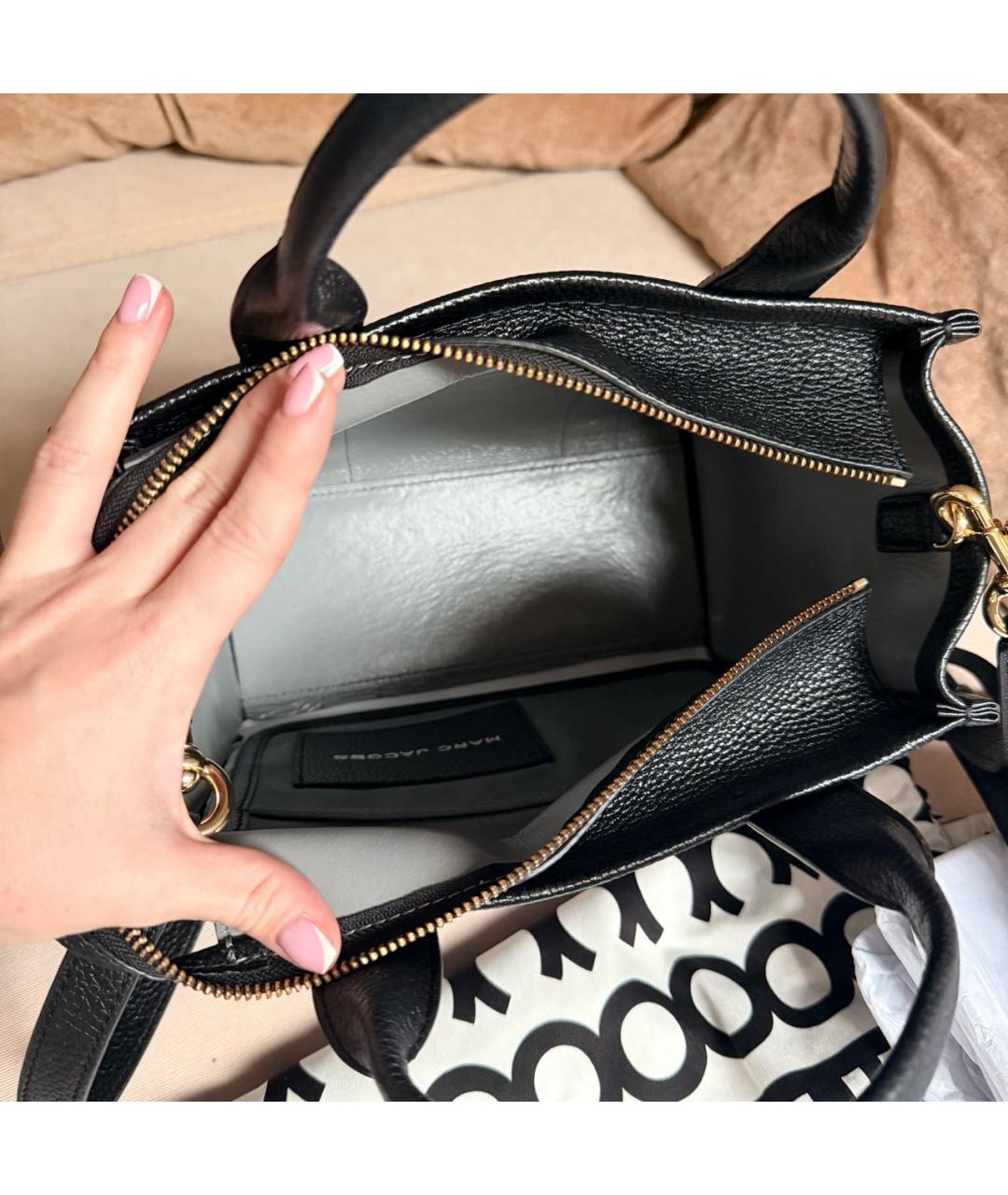 MARC JACOBS Черная кожаная сумка тоут, фото 4