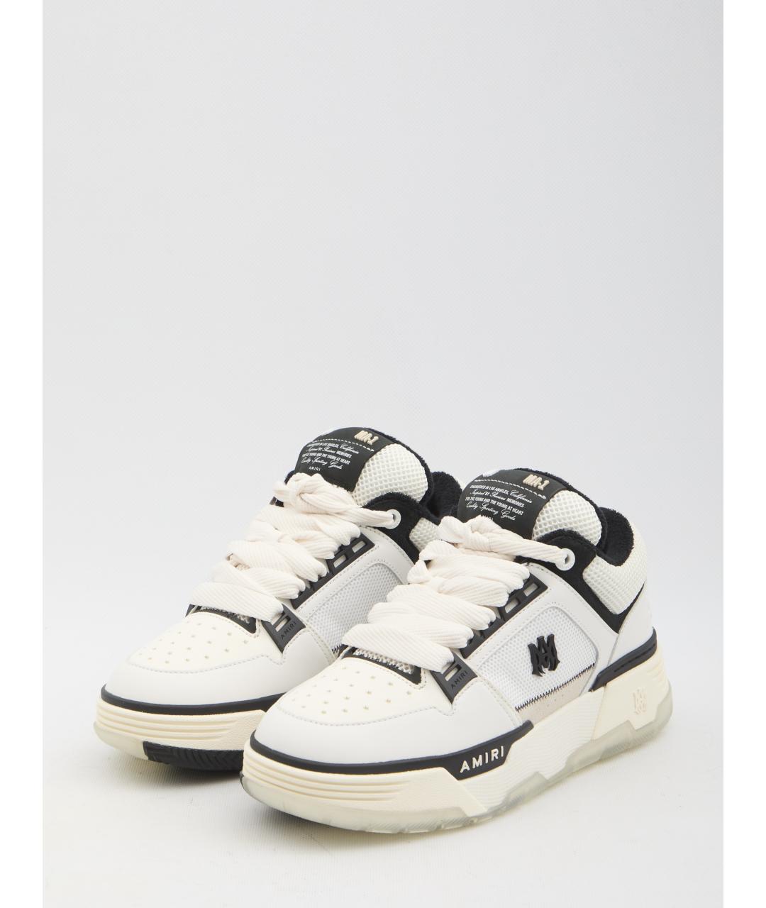 AMIRI Белые кожаные низкие кроссовки / кеды, фото 2