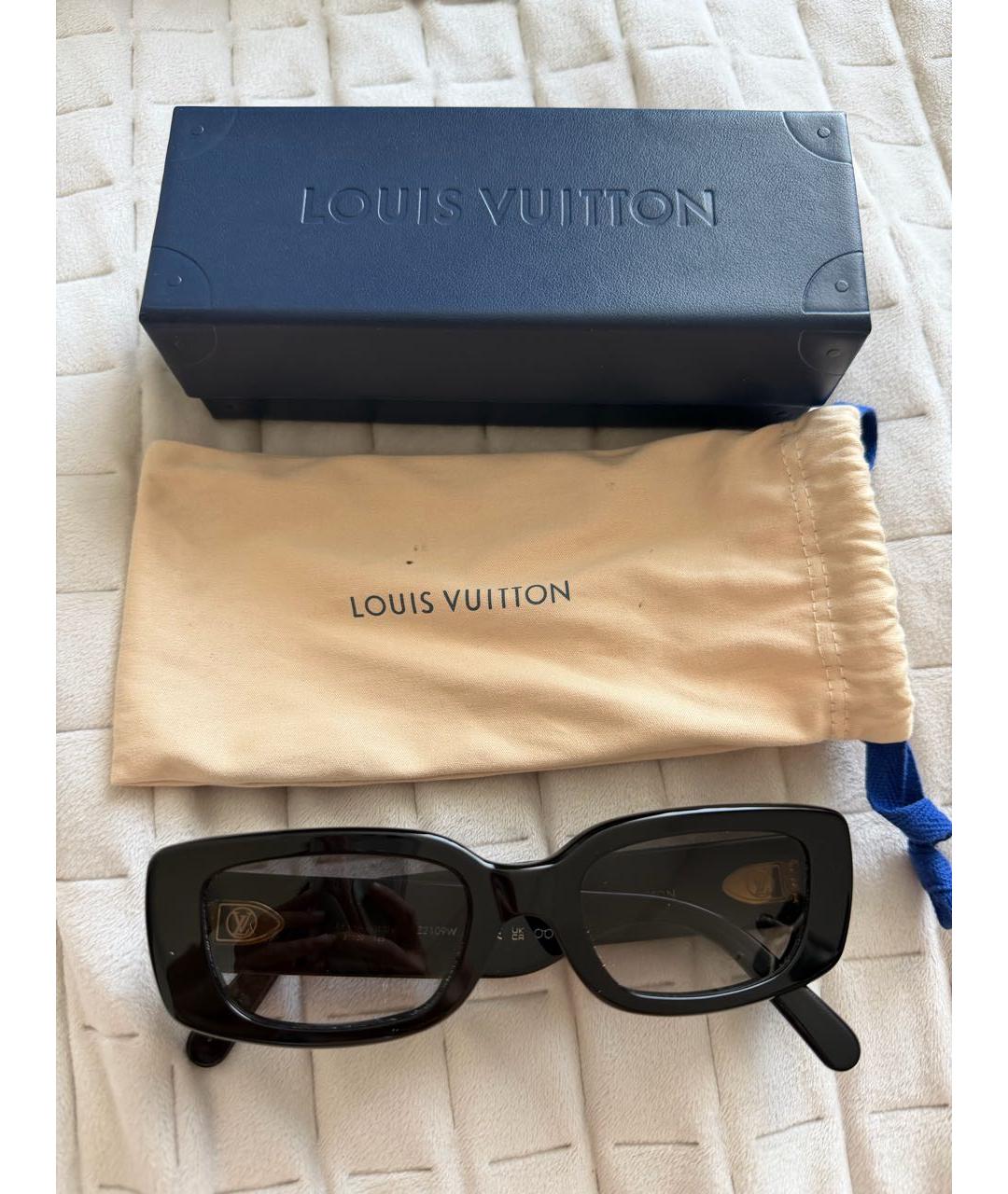 LOUIS VUITTON Черные пластиковые солнцезащитные очки, фото 3