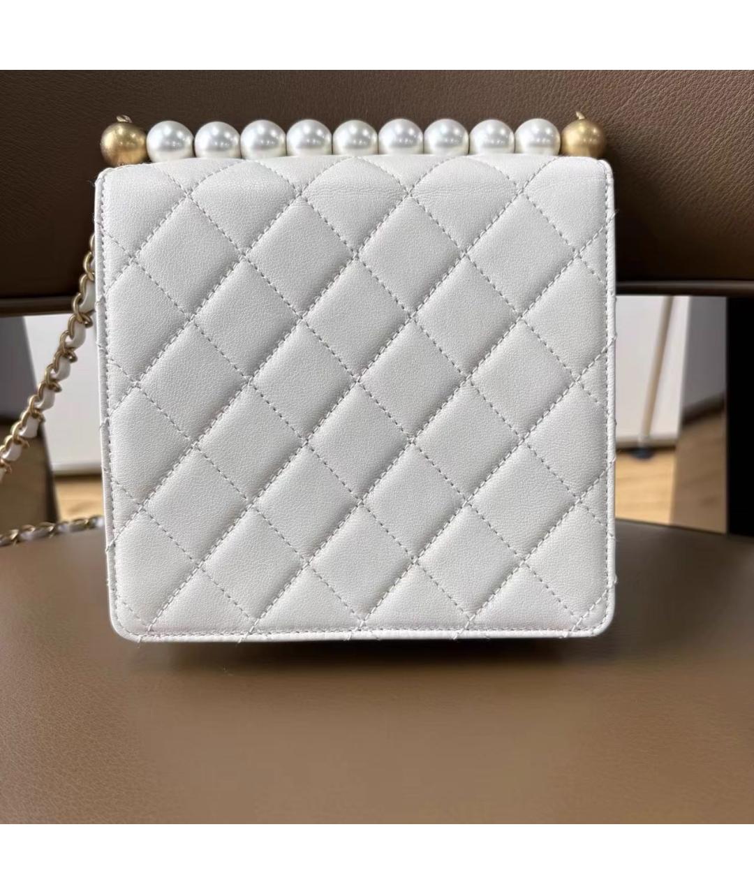 CHANEL Белая кожаная сумка через плечо, фото 2