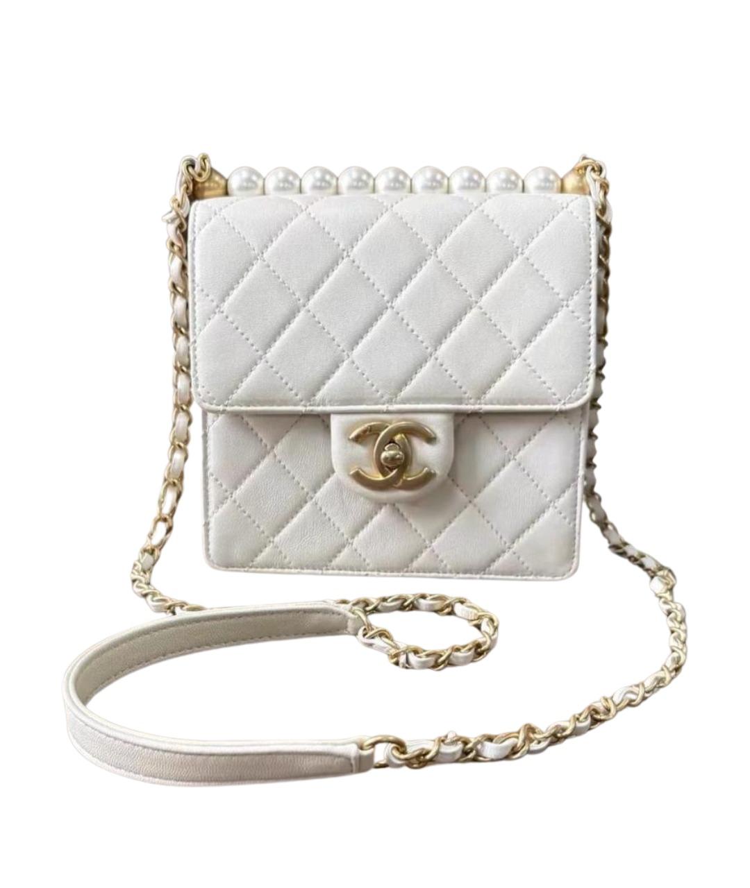 CHANEL Белая кожаная сумка через плечо, фото 1