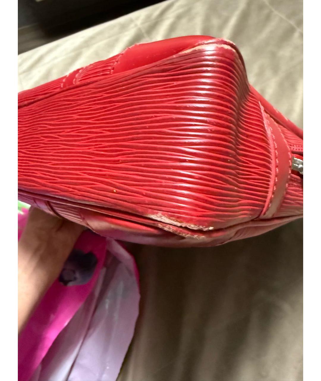 LOUIS VUITTON Красная кожаная сумка с короткими ручками, фото 7