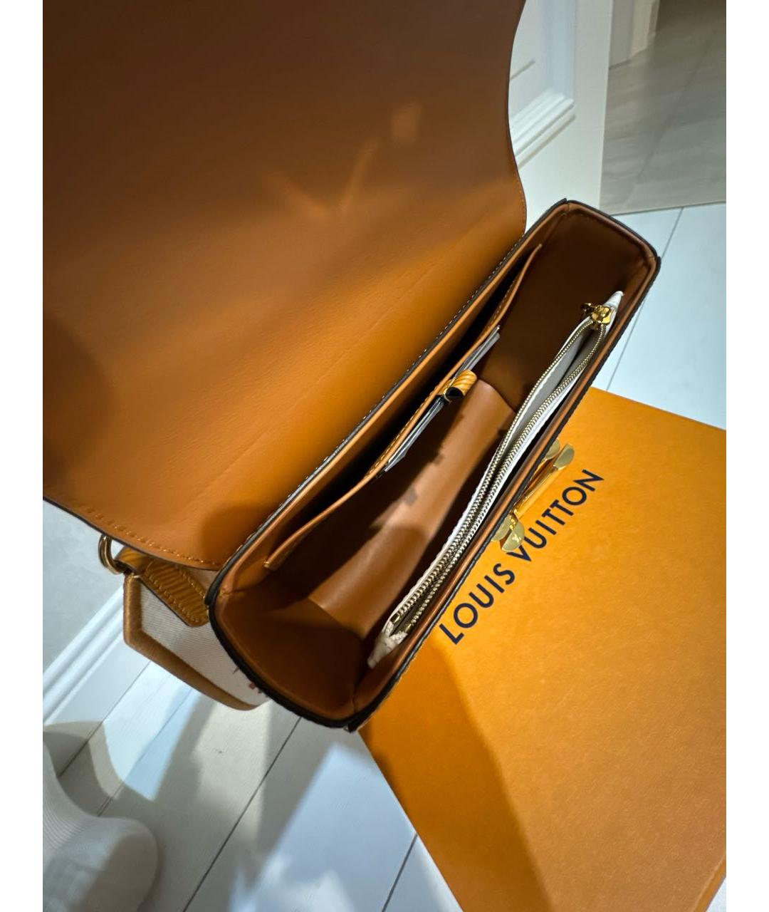 LOUIS VUITTON Коричневая кожаная сумка через плечо, фото 4