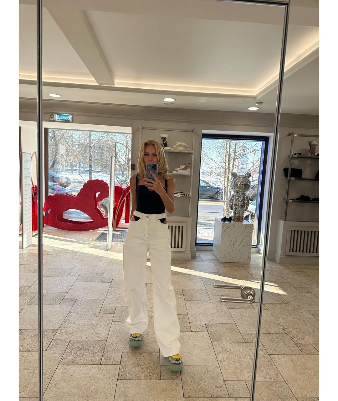 MAISON MARGIELA Белые хлопковые прямые джинсы, фото 6