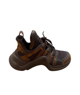 LOUIS VUITTON Кроссовки