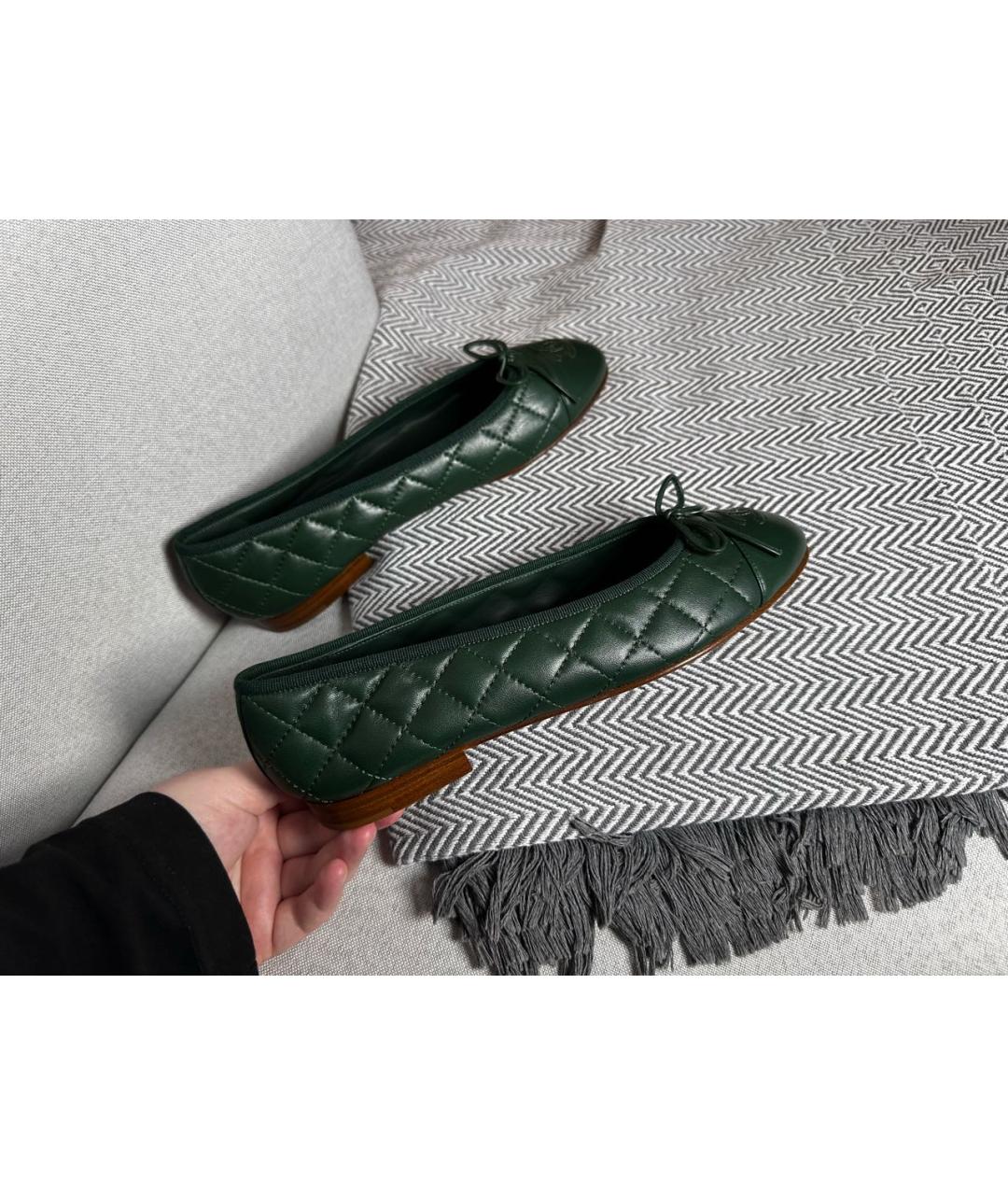 CHANEL Зеленые кожаные балетки, фото 6