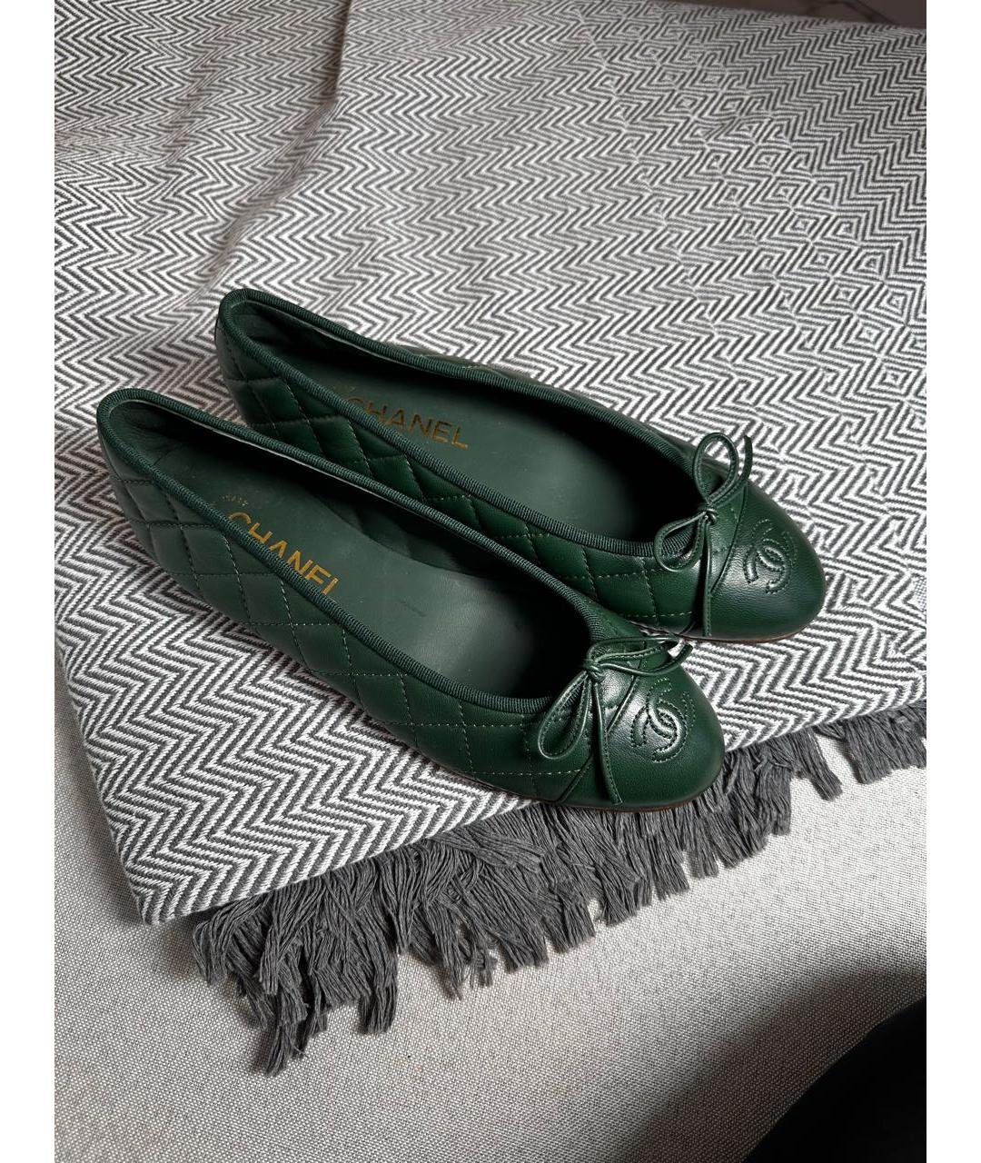 CHANEL Зеленые кожаные балетки, фото 2