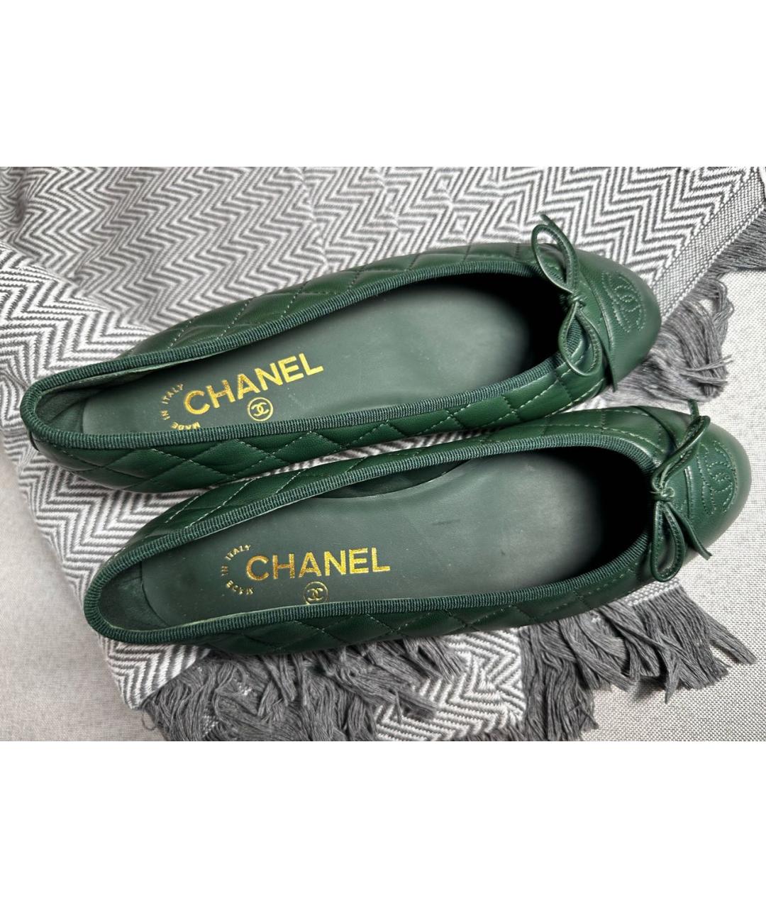 CHANEL Зеленые кожаные балетки, фото 3
