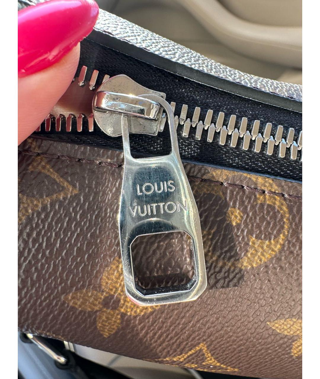 LOUIS VUITTON Коричневая кожаная сумка на плечо, фото 6