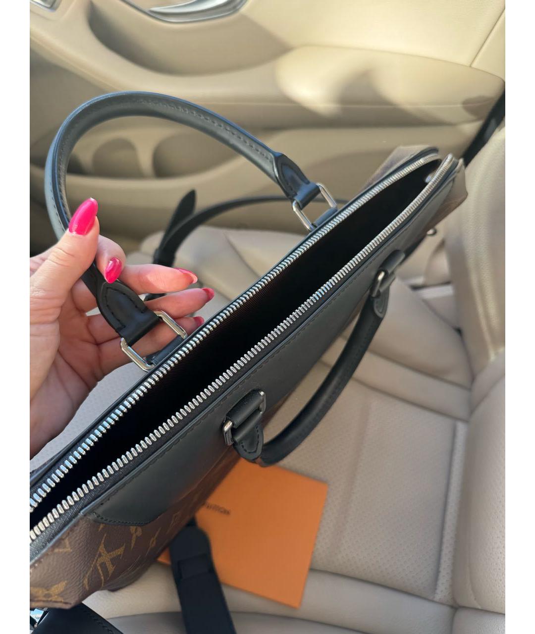 LOUIS VUITTON Коричневая кожаная сумка на плечо, фото 4