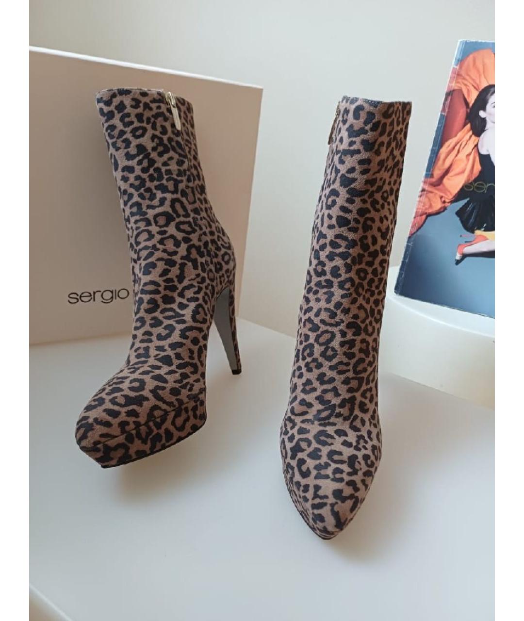 SERGIO ROSSI Коричневые замшевые ботильоны, фото 5