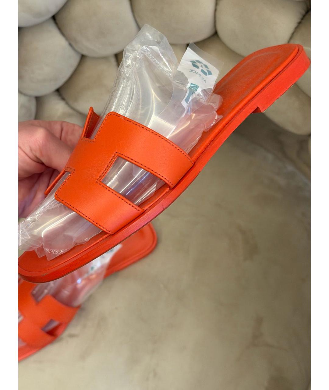 HERMES Оранжевое кожаные шлепанцы, фото 7