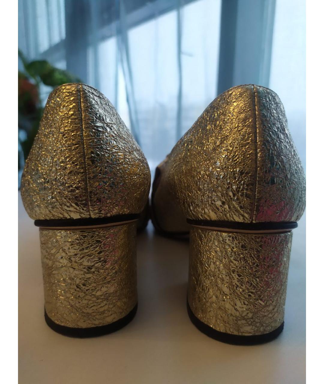 GUCCI Золотые кожаные туфли, фото 3