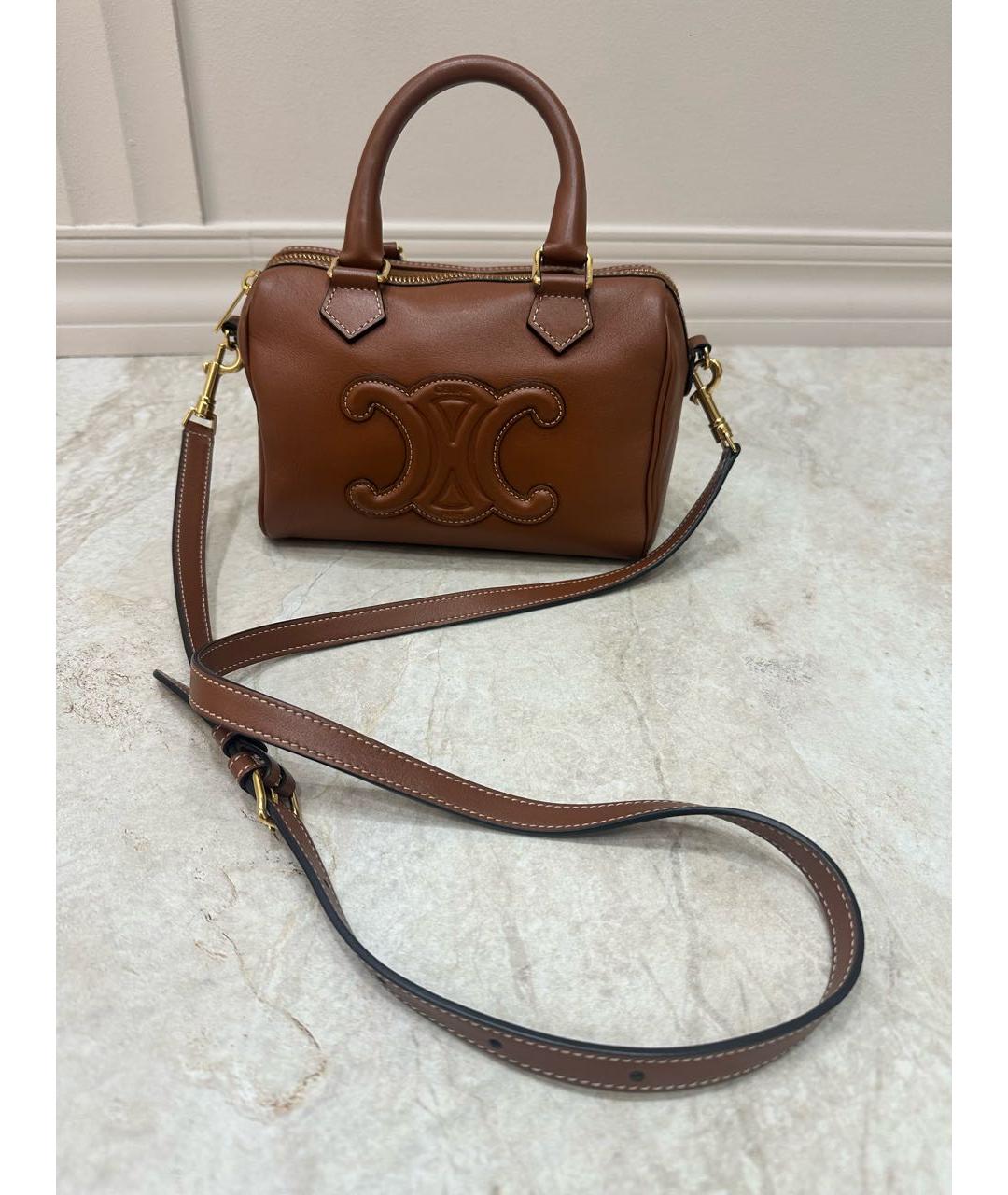 CELINE Коричневая кожаная сумка с короткими ручками, фото 7