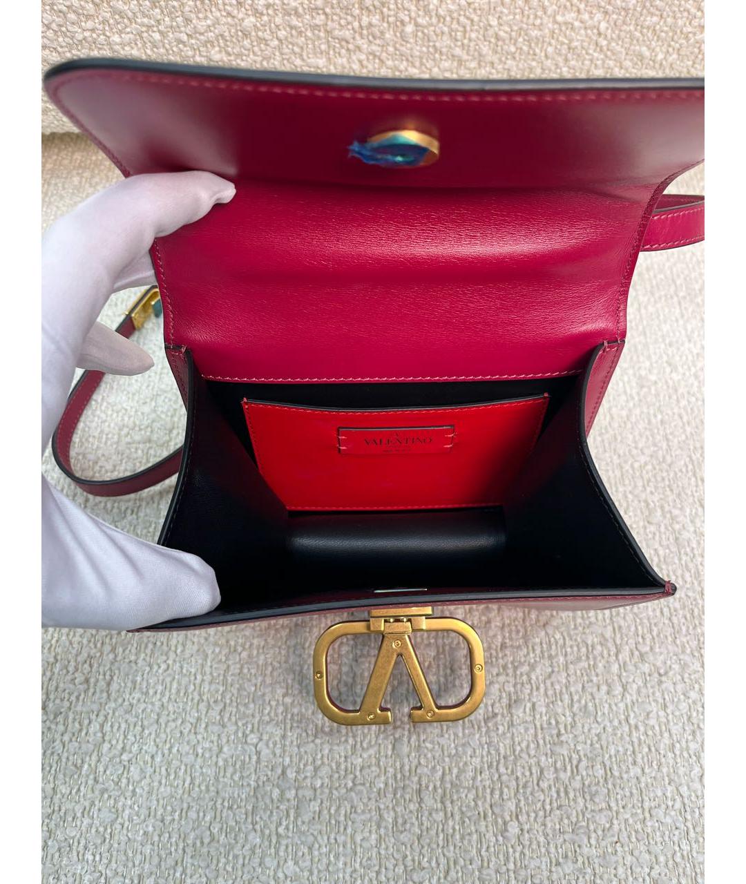 VALENTINO Бордовая кожаная сумка через плечо, фото 4