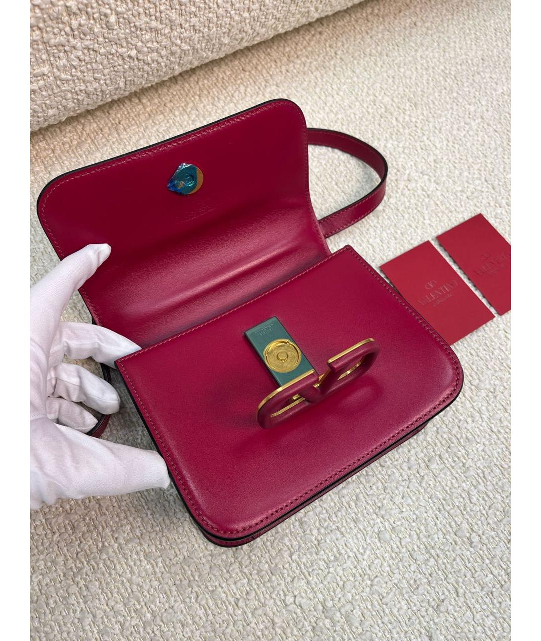 VALENTINO Бордовая кожаная сумка через плечо, фото 6