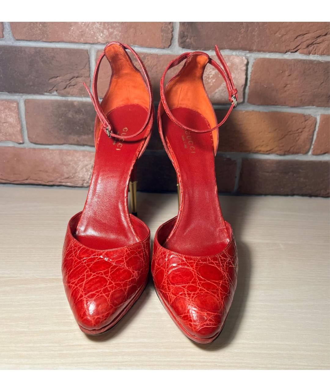 GUCCI Красные туфли из экзотической кожи, фото 2