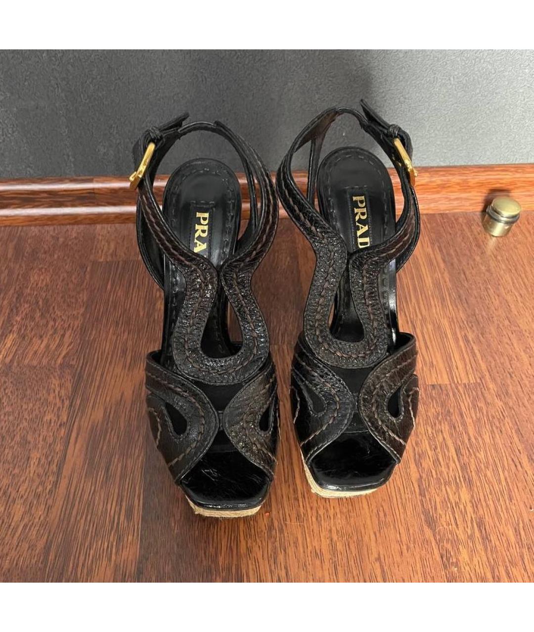 PRADA Коричневые кожаные босоножки, фото 2