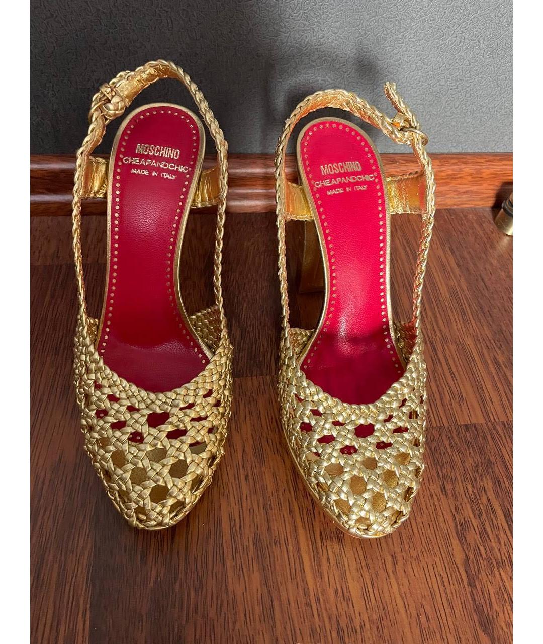 MOSCHINO Золотые кожаные босоножки, фото 2