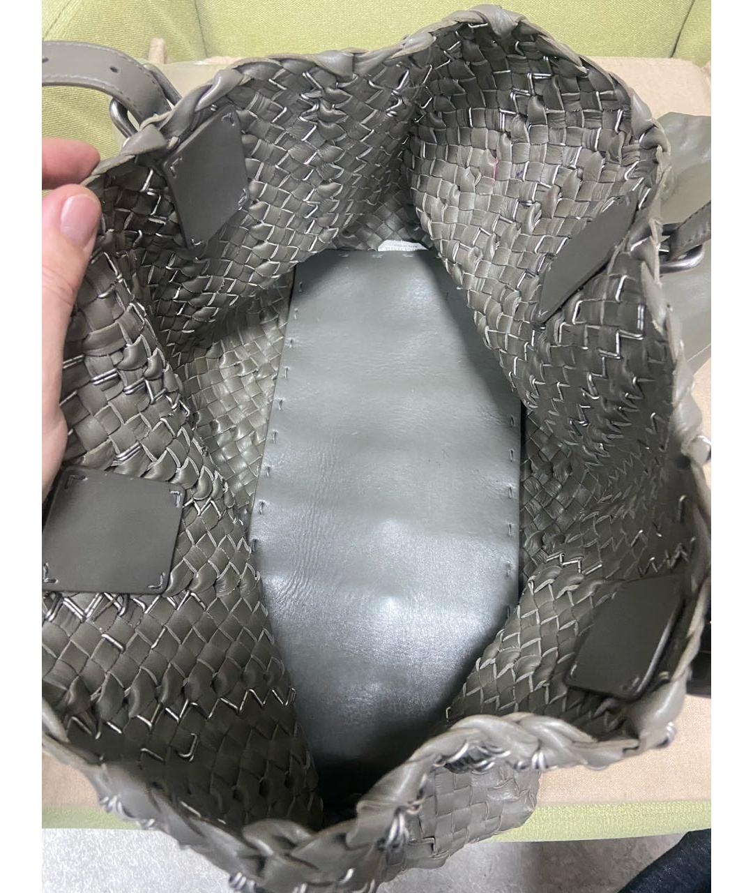BOTTEGA VENETA Серая кожаная сумка тоут, фото 4