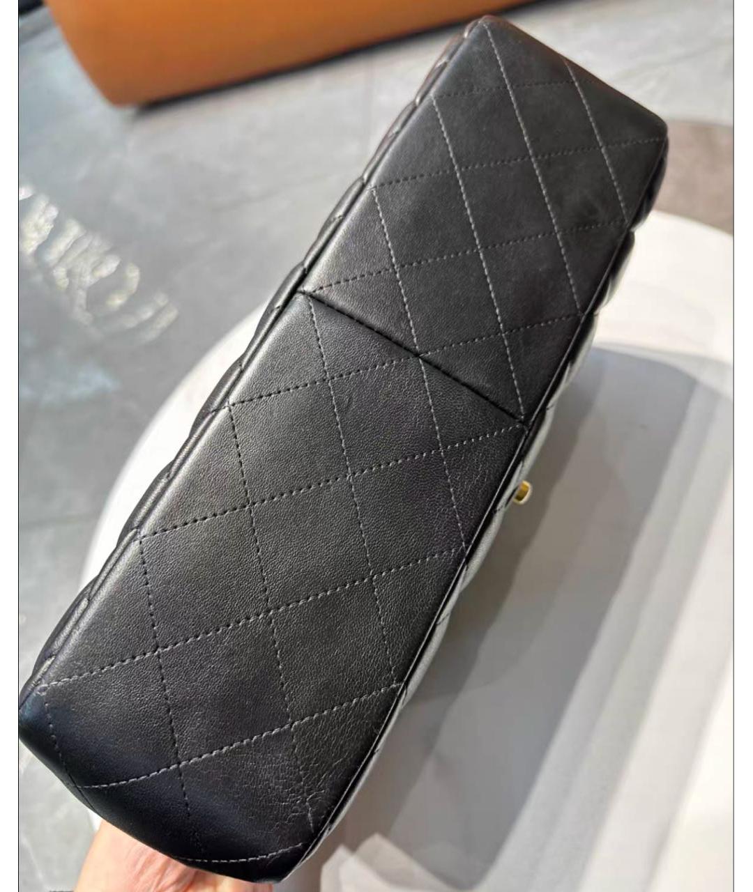 CHANEL Черная кожаная сумка через плечо, фото 3