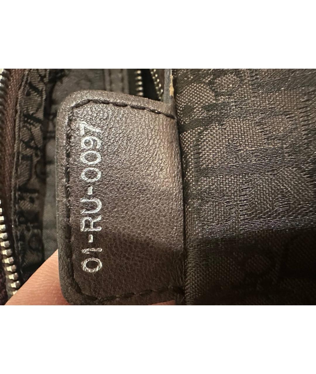 CHRISTIAN DIOR Черная сумка через плечо из лакированной кожи, фото 7