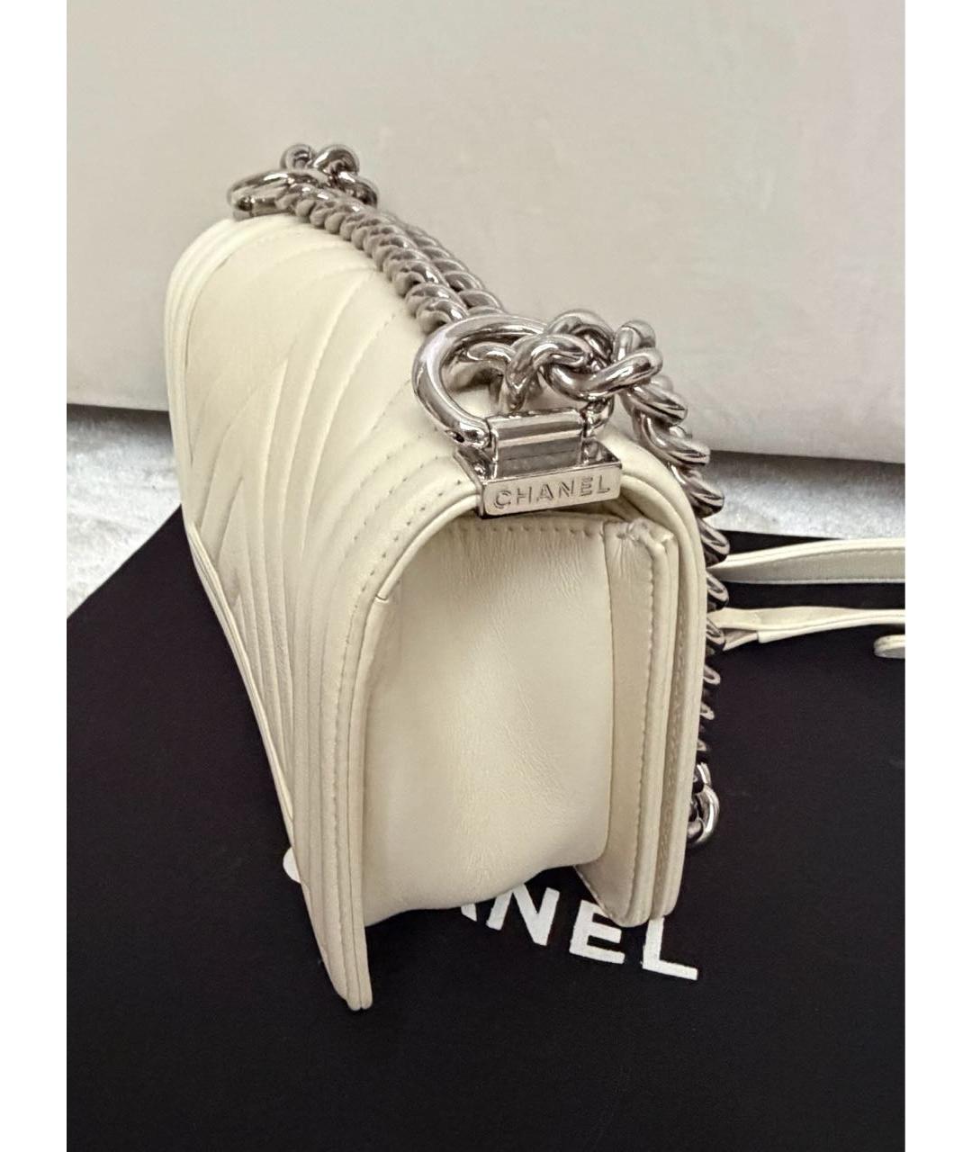 CHANEL Белая кожаная сумка через плечо, фото 8